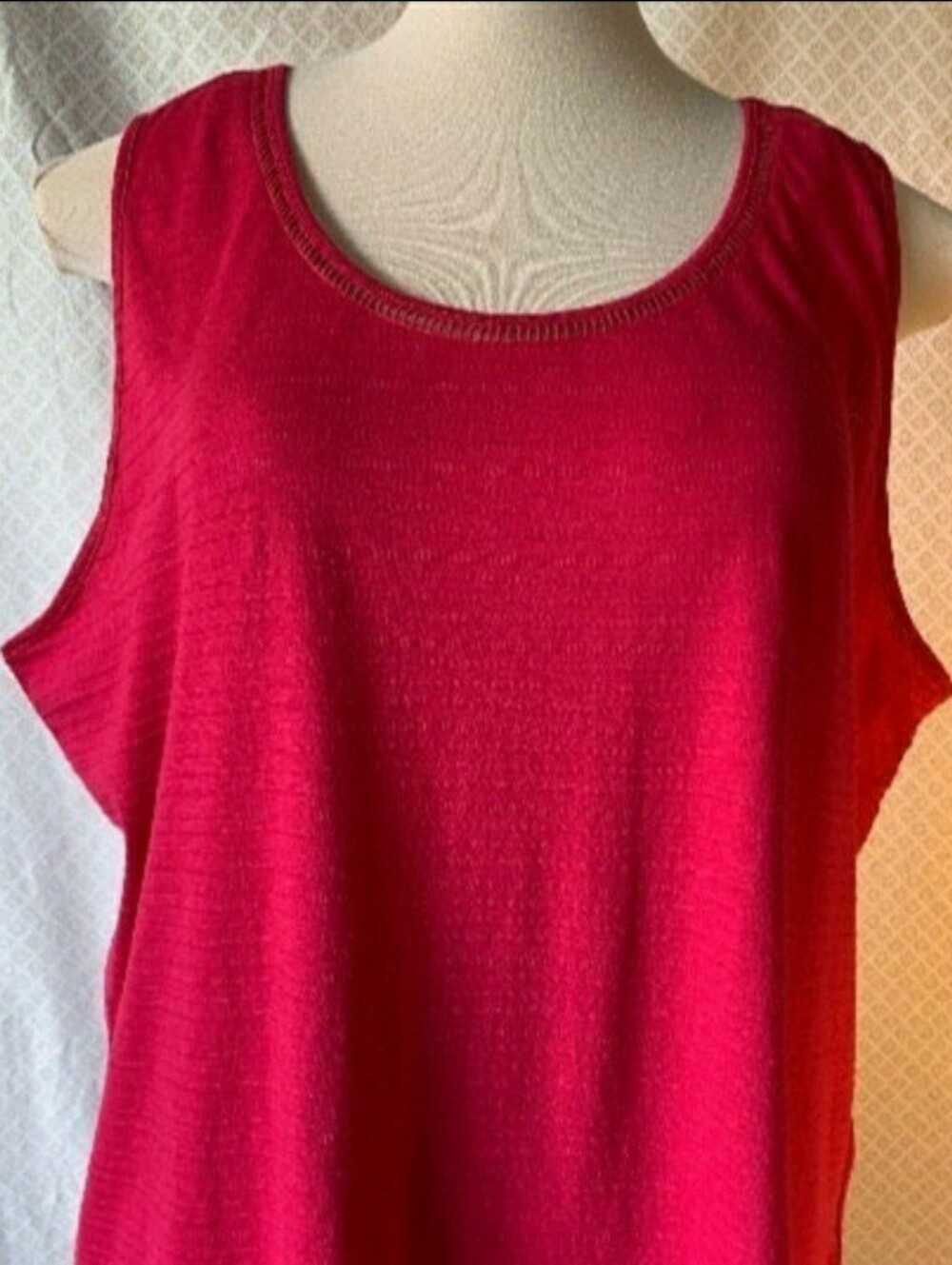 Basic Editions Women’s Sleeveless Red Tank Top, 3X (24-26)